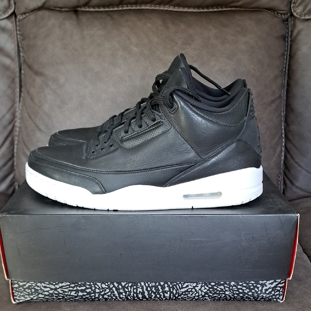Air Jordan 3 Retro Cyber Monday